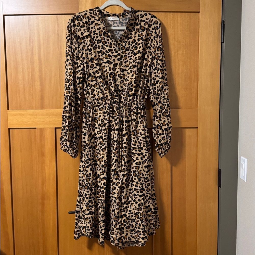 Leopard Print Long Sleeve Dress, Size L.